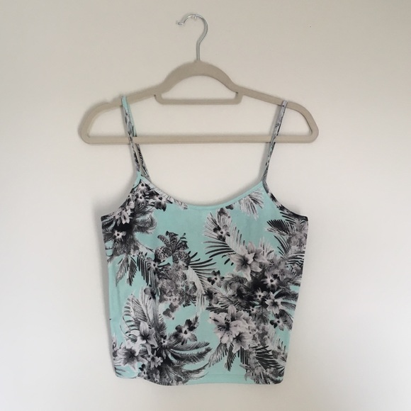 Crop top - Picture 4 of 4